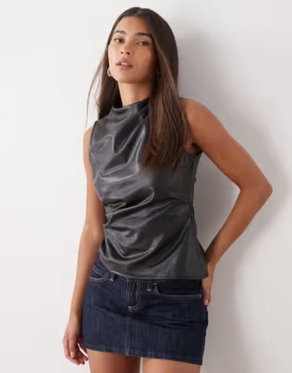 ノイジーメイ レディース トップス タンクトップ アシンメトリー ハイネック レザー フェイクレザー Noisy May high neck faux leather asymmetric top B
