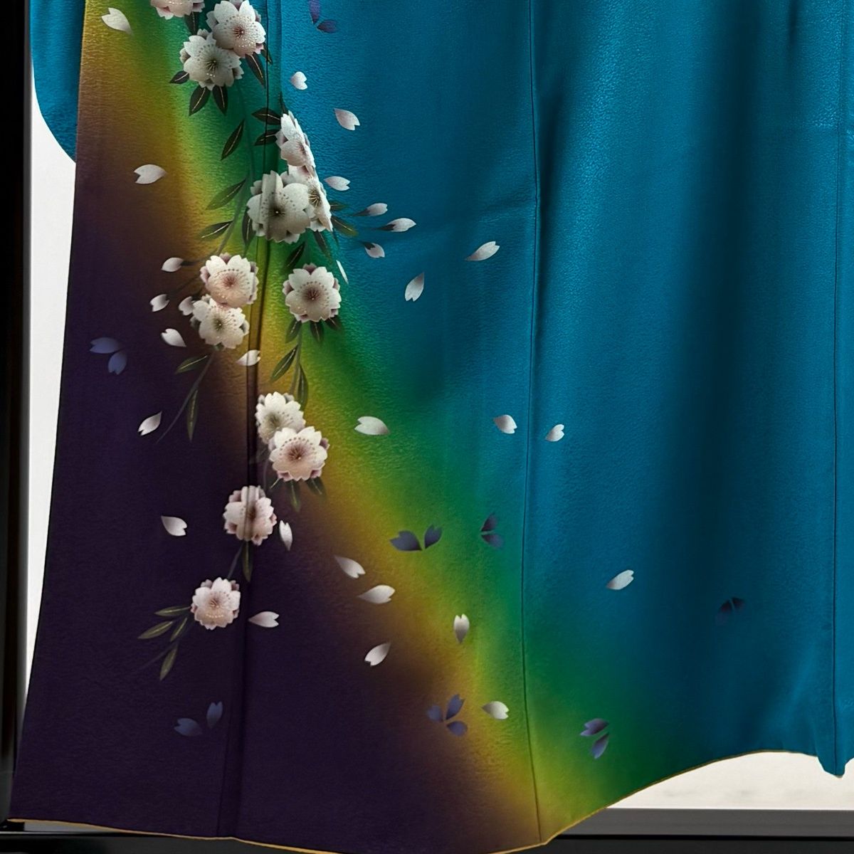 振袖 身丈155cm 裄丈64.5cm M 袷 桜 花びら 金彩 ぼかし 青緑 正絹 秀