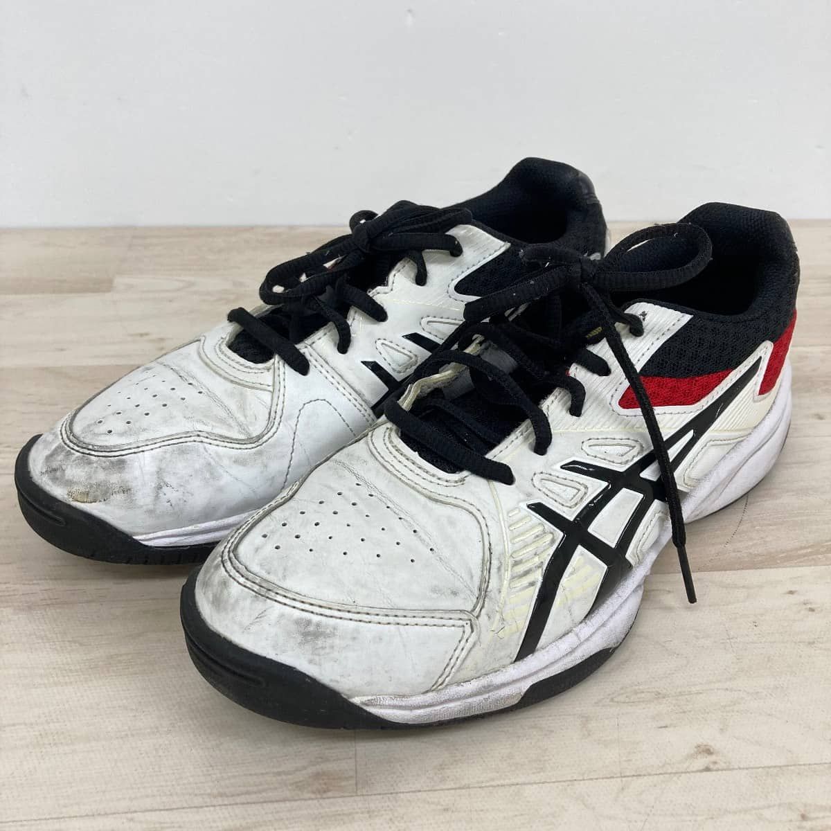 asics/アシックス スニーカー 24.5cm 1043A001 ホワイト×ブラック 