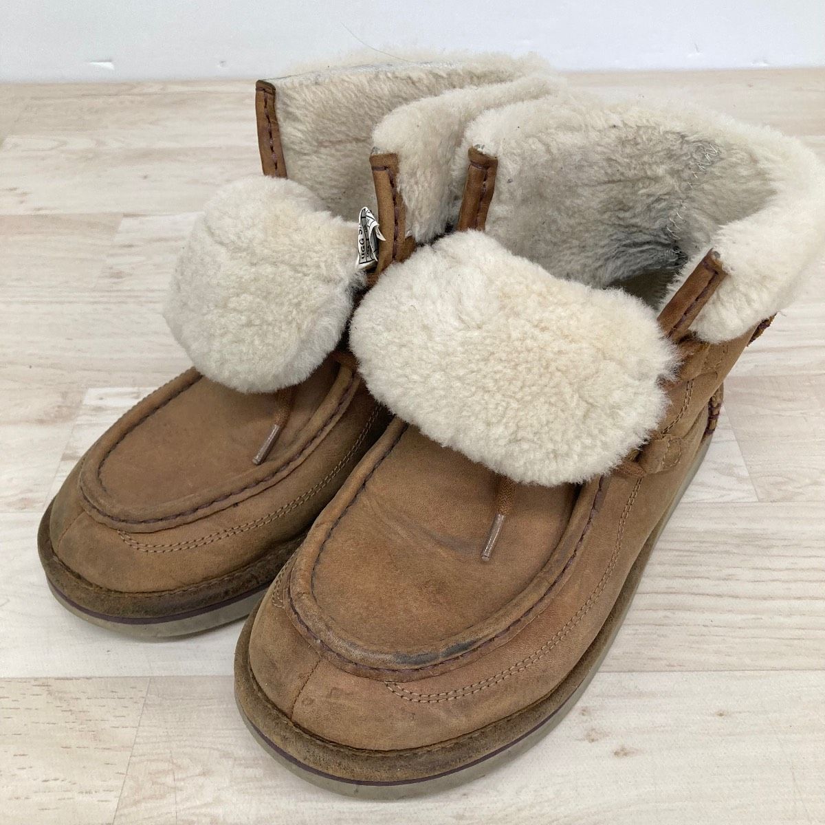 UGG ムートンブーツ 24cm キャメル S/N 1007709 ボア ショートブーツ