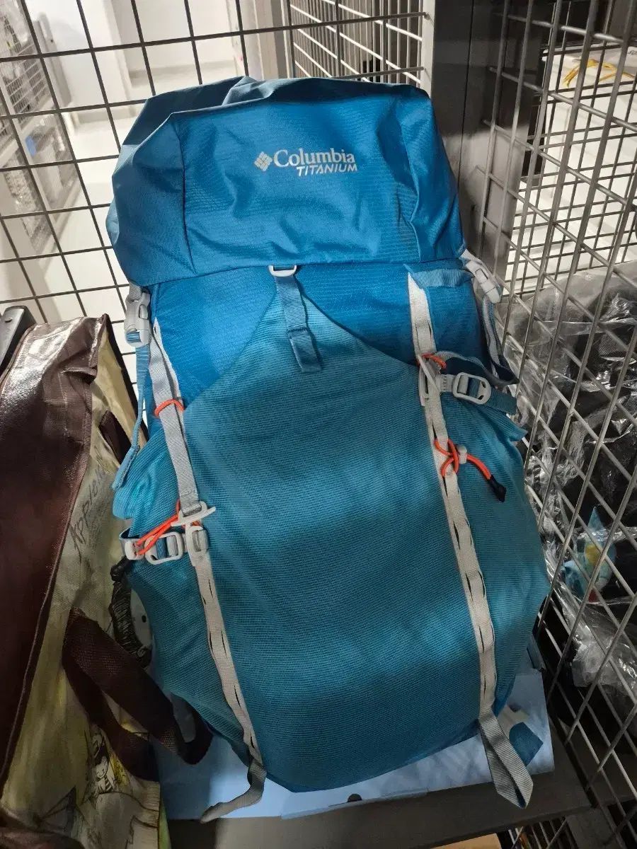 Columbia タイタンパス 48L リュック