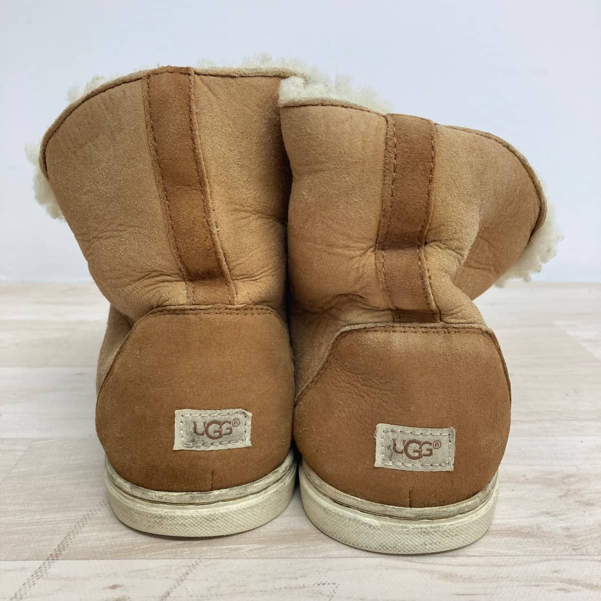 UGG ブラウン ムートンブーツ JP24CM EU38 UGG/アグ ムートンブーツ/ハイカットスニーカー ブラウン 24cm 1008491