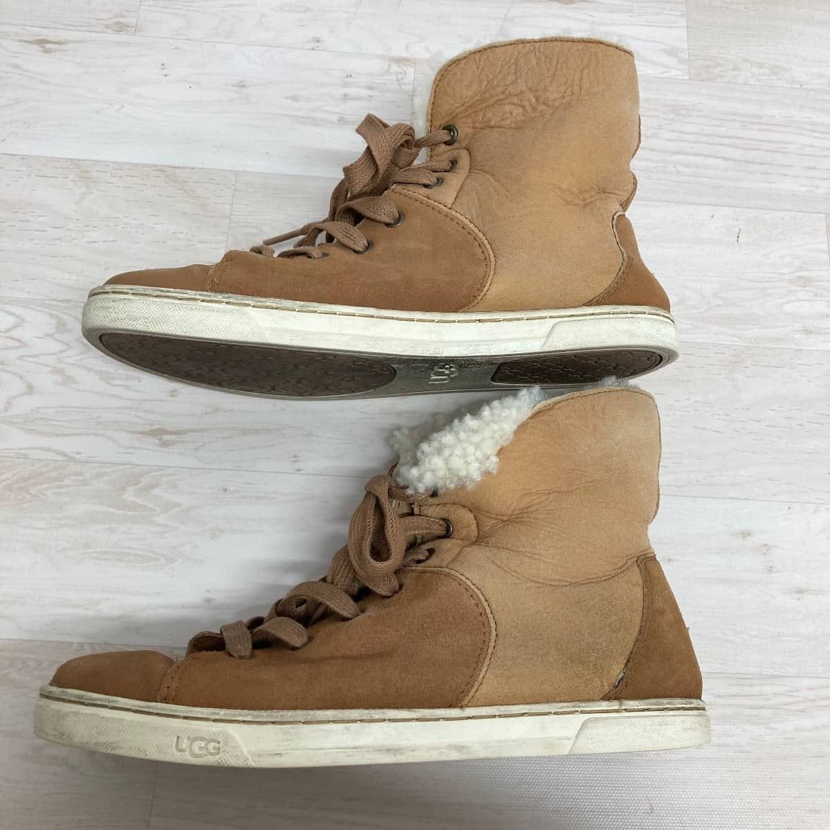 UGG ブラウンハイカットスエードブーツ サイズは約24cm#M #冬は暖かく UGG/アグ ムートンブーツ/ハイカットスニーカー ブラウン 24cm 1008491
