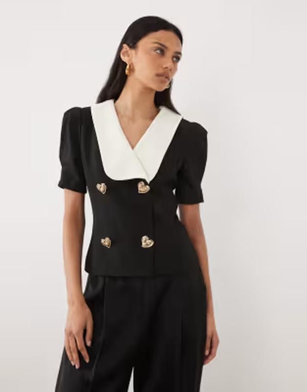シスタージュン レディース トップス シャツ コントラスト Sister Jane Hearts oversized contrast collar heart button up top Black