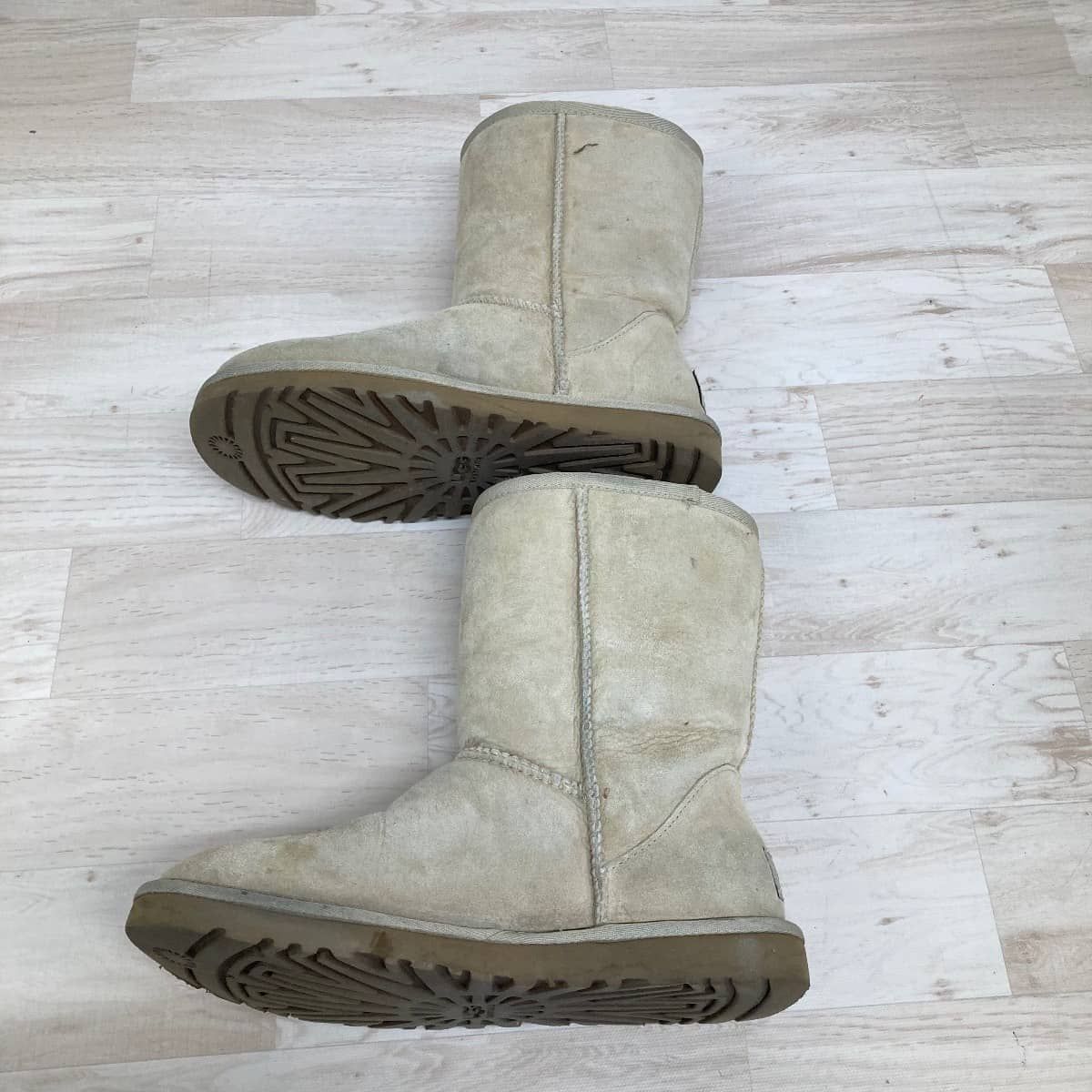 UGG/アグ ムートンブーツ W CLASSIC SHORT 5825 W/SAN ベージュ系