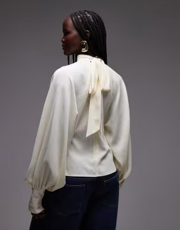 エイソス レディース トップス シャツ ハイネック ブラウス ASOS DESIGN high neck batwing sleeves blouse in butter yellow Butter