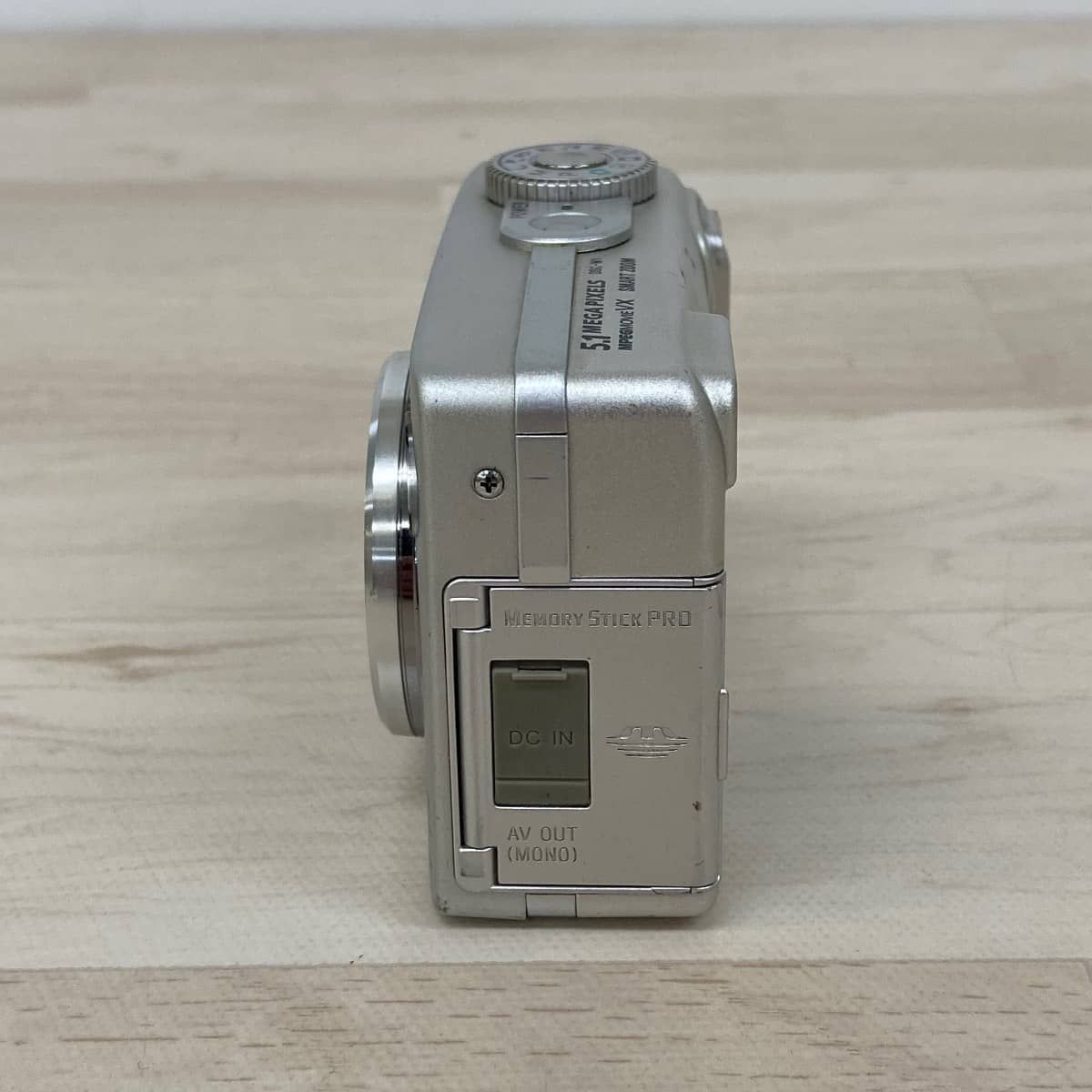 現状品 SONY Cyber-shot DSC-W1 シルバー デジタルカメラ/コンデジ