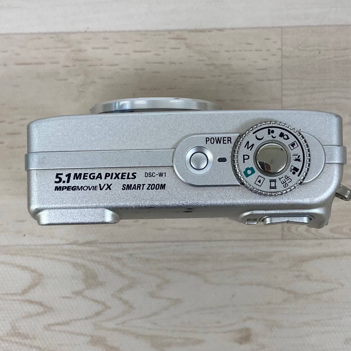 現状品 SONY Cyber-shot DSC-W1 シルバー デジタルカメラ/コンデジ