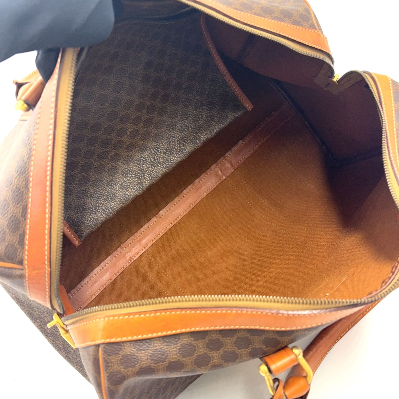 新着】CELINE マカダム柄 レザー、PVC ブラウン ボストンバッグ