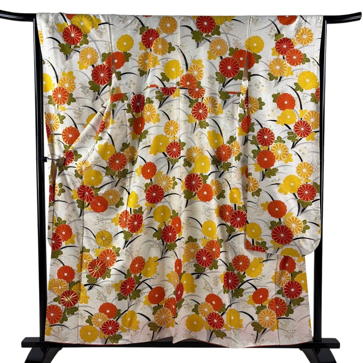 振袖 身丈157.5cm 裄丈66cm M 袷 菊 芝 金糸 金彩 クリーム 正絹 秀品 【中古】