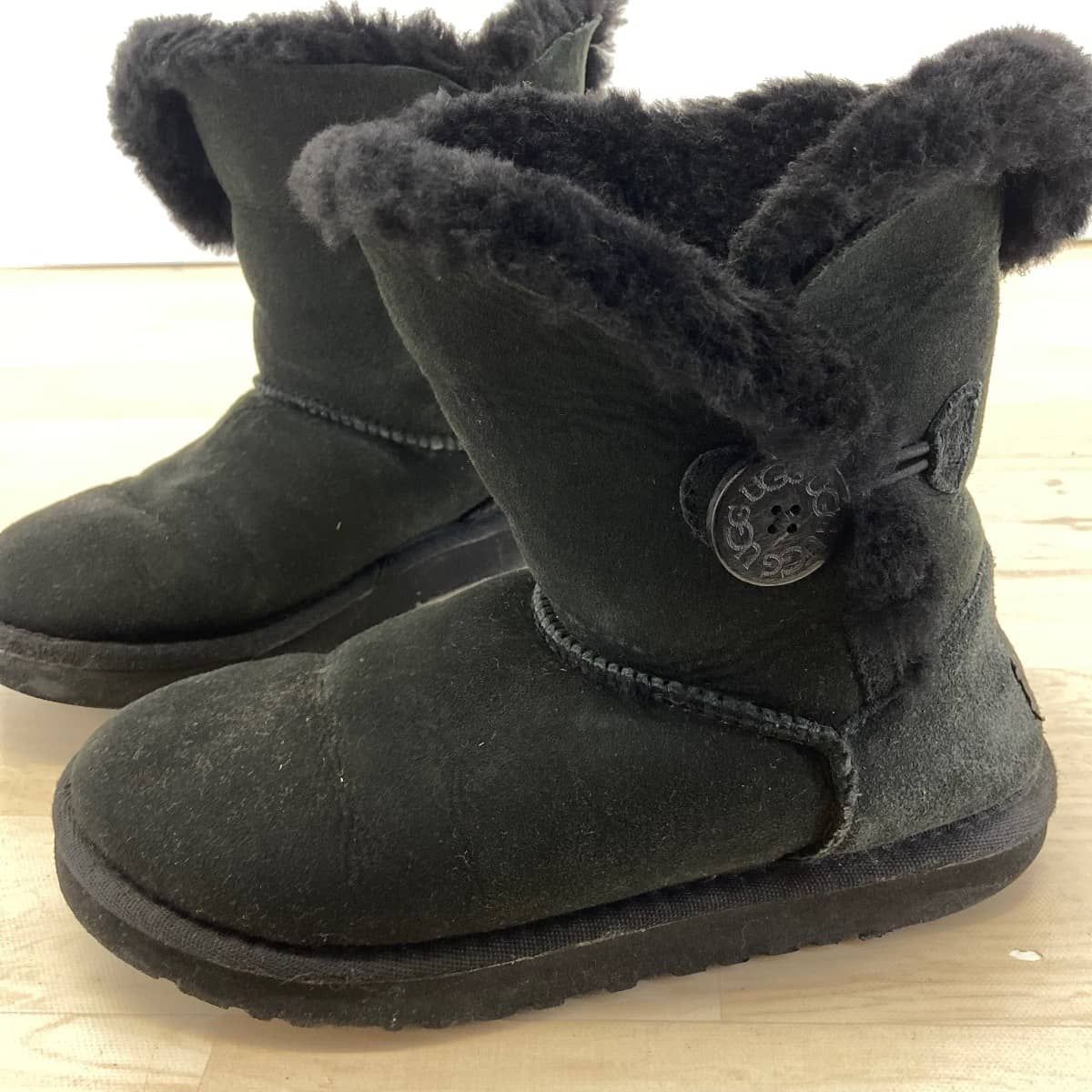 UGG ムートンブーツ ブラック 22cm S/N 5803 アグ ショートブーツ