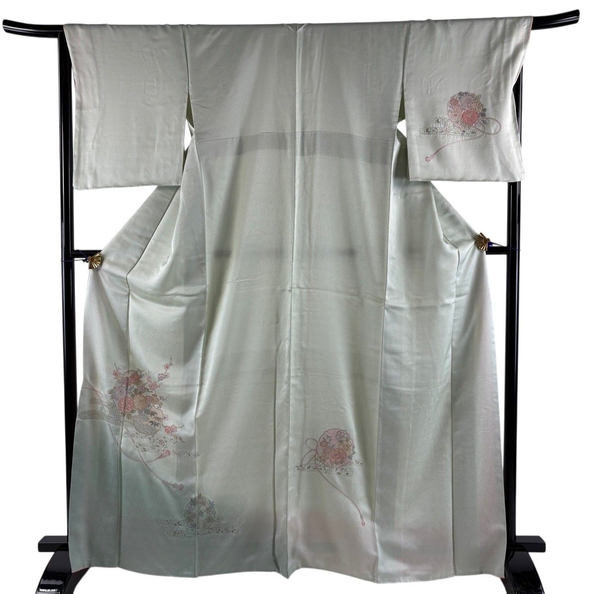 【美品】 付下げ 身丈167cm 裄丈68cm L 袷 雪輪 草花 刺繍 ぼかし 薄緑 正絹 秀品 【中古】