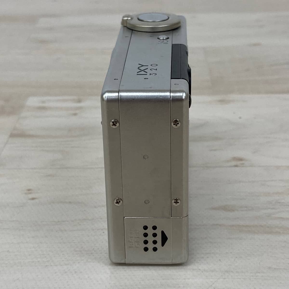 現状品 Canon IXY 320 シルバー APSフィルムカメラ/コンパクトカメラ