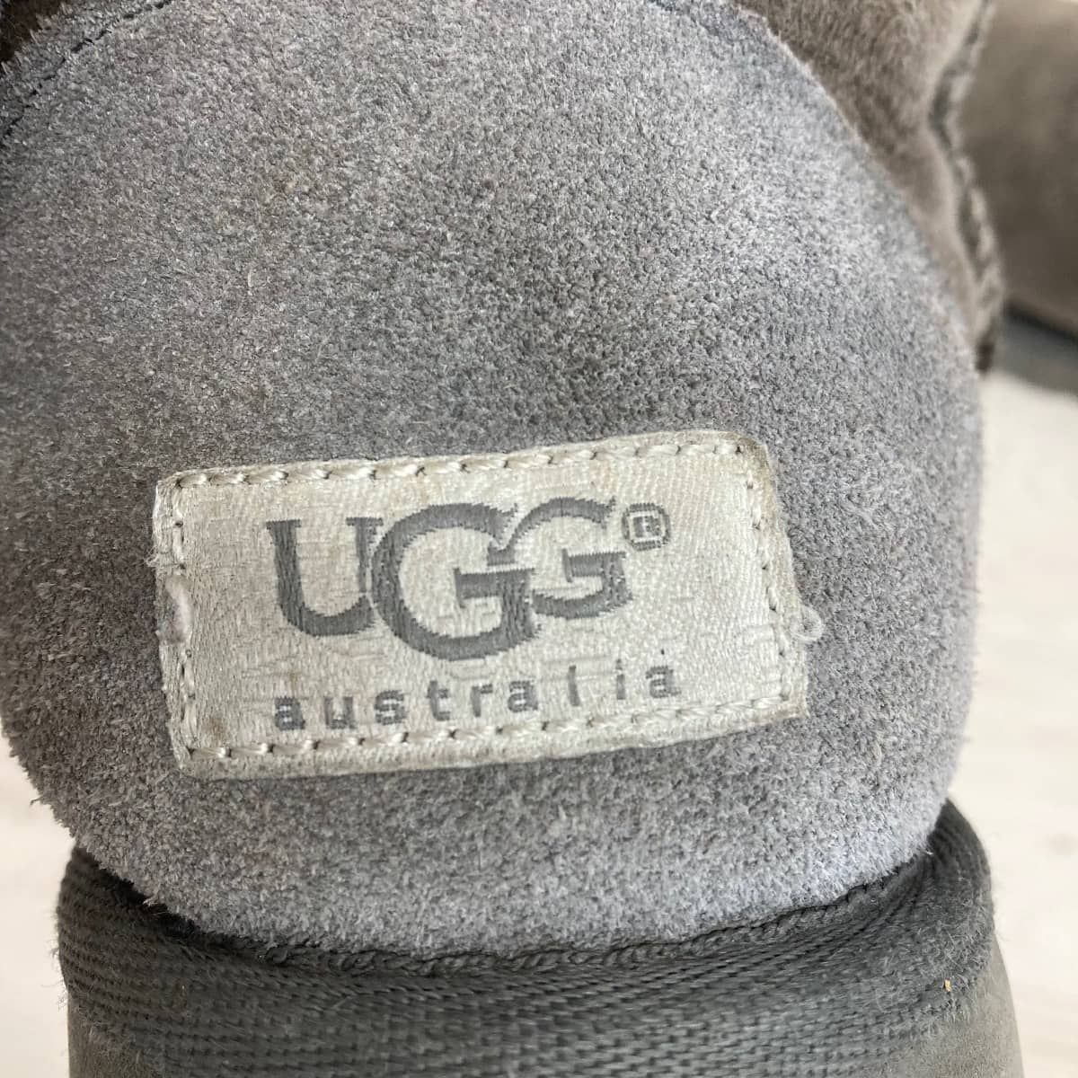 UGG ムートンブーツ W CLASSIC SHORT 5825 W グレー 23cm / レディース
