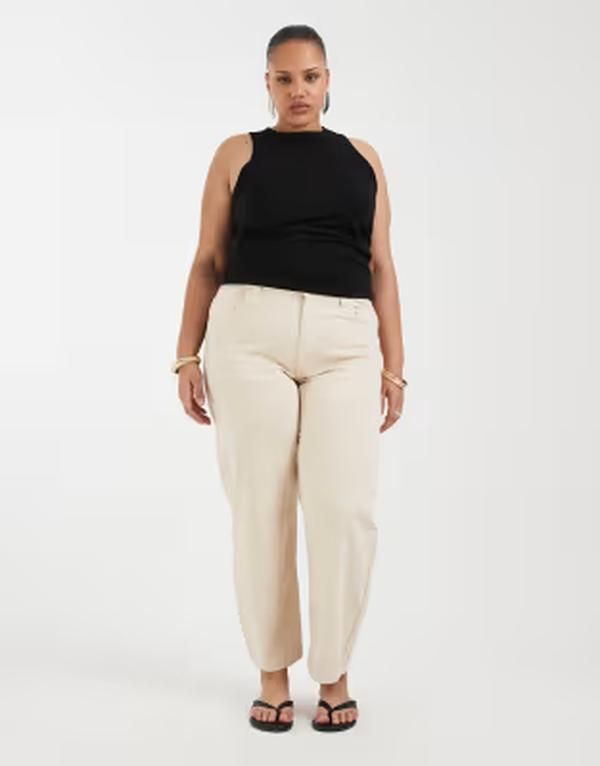 オンリーカーブ レディース ボトムス デニムパンツ ジーンズ ONLY Curve barreleg jeans in ecru エクリュ