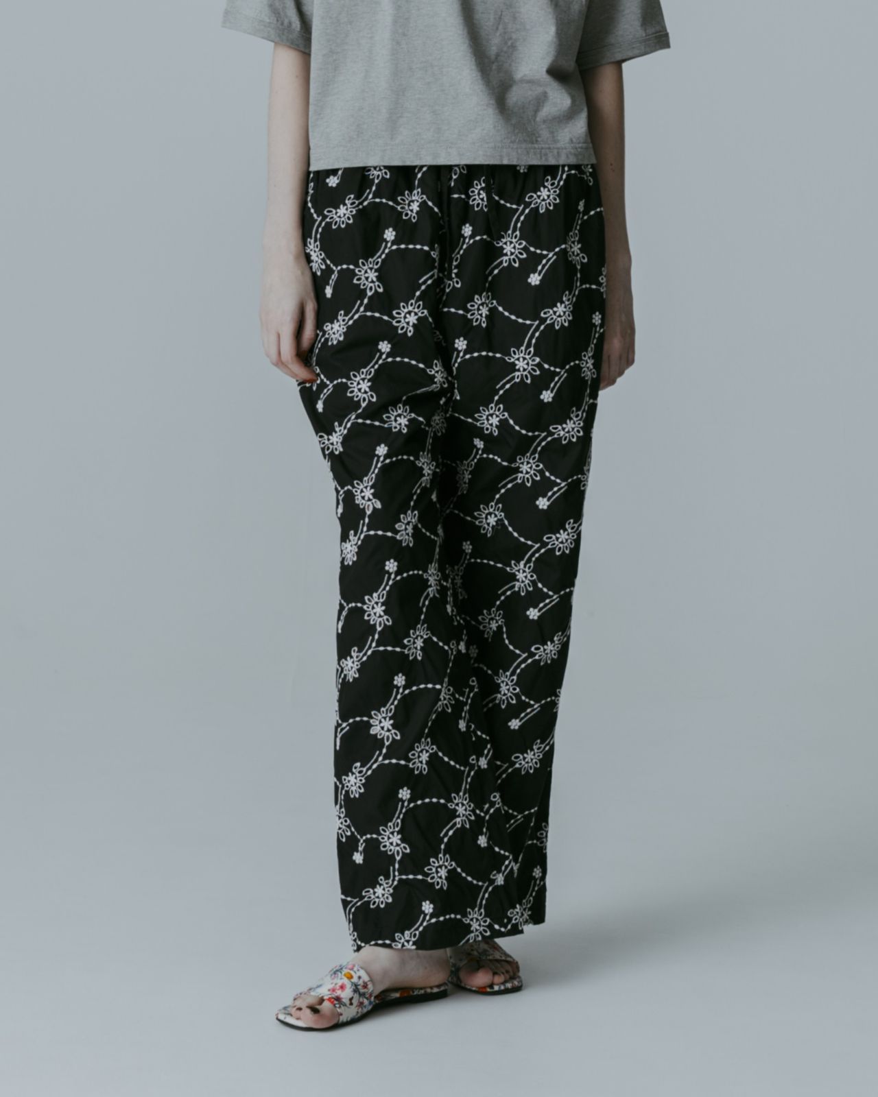 MEYAME メヤメ EMBROIDERED COZY PANTS MEY-2427 BLACK コージーパンツ