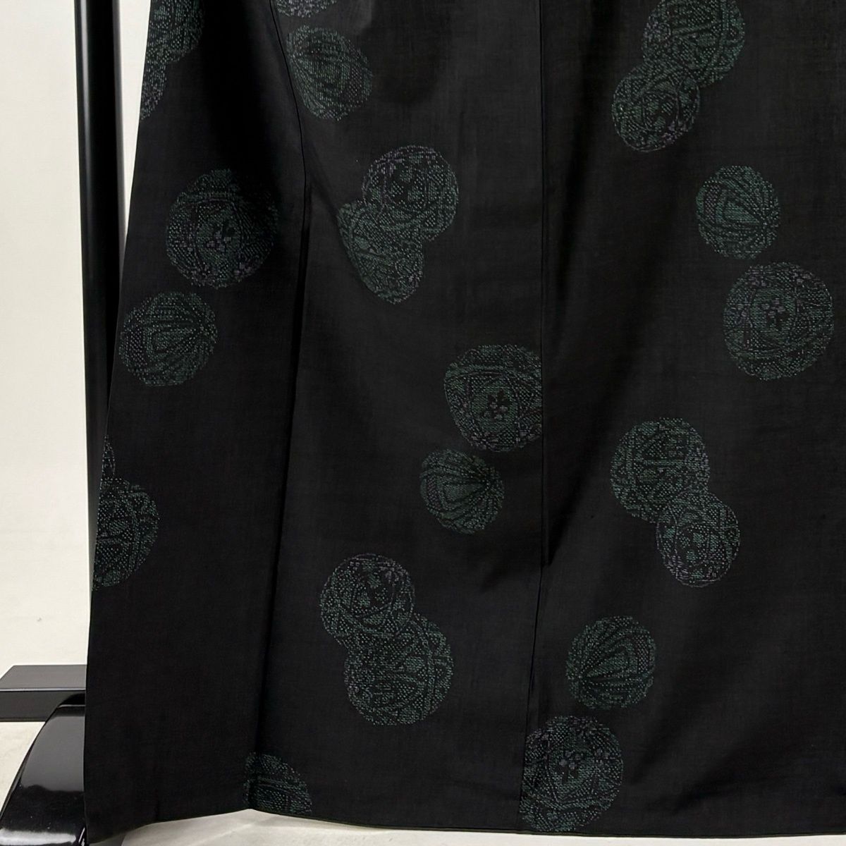 美品】 結城紬 身丈168.5cm 裄丈69.5cm L 袷 本場結城紬 奥順 証紙 鞠