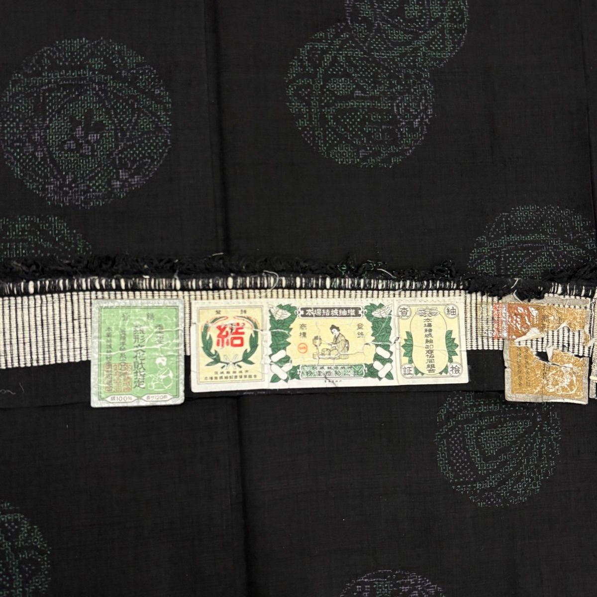 美品】 結城紬 身丈168.5cm 裄丈69.5cm L 袷 本場結城紬 奥順 証紙 鞠