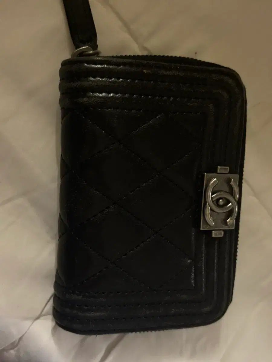 シャネル ボーイシャネル チュール ジッパー カード 財布