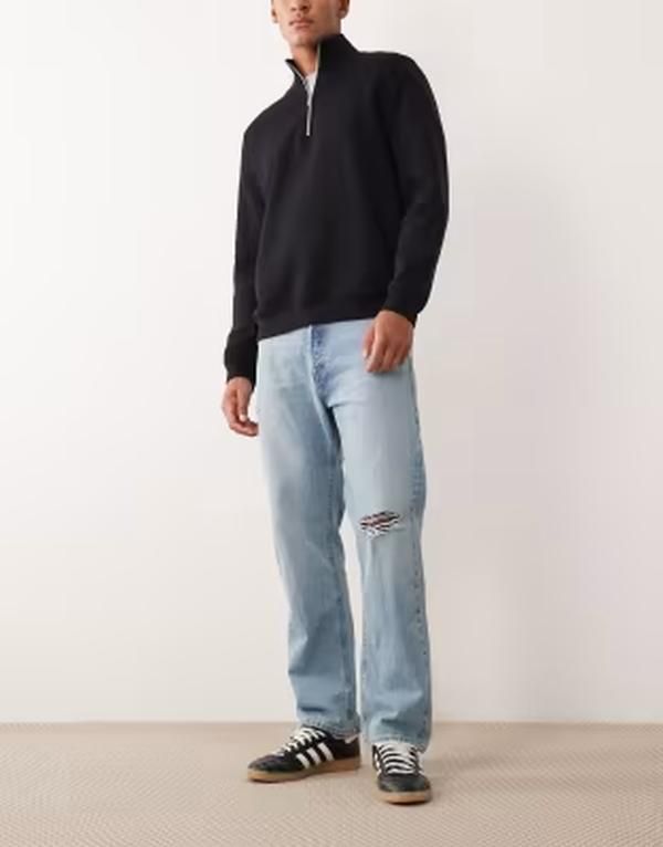 ジャック アンド ジョーンズ メンズ ボトムス デニムパンツ ストレート ジーンズ Jack Jones Christraight leg jeans with rip in light Blue D