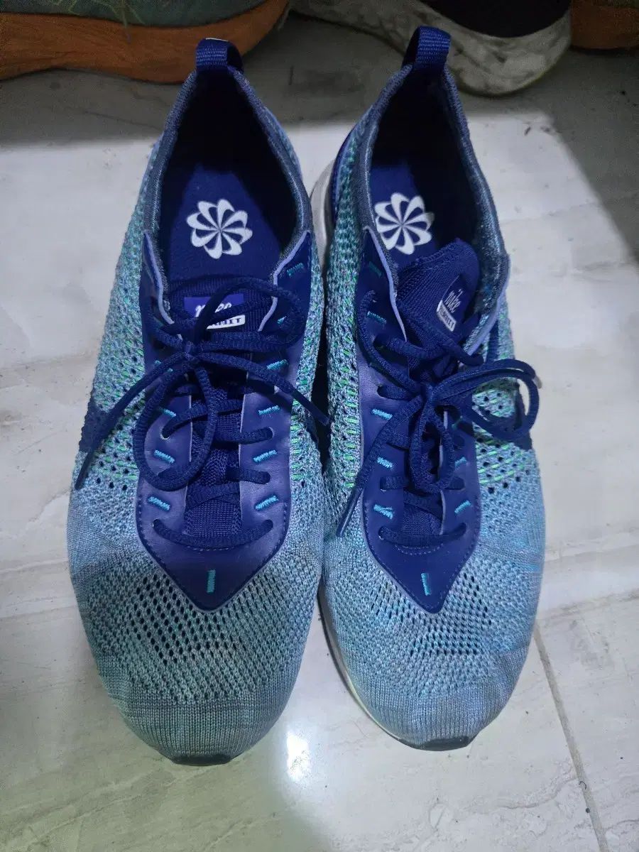 ナイキスニーカー メンズスニーカー NIKEスニーカー NIKEフライニット フライニット フライニットスニーカー
