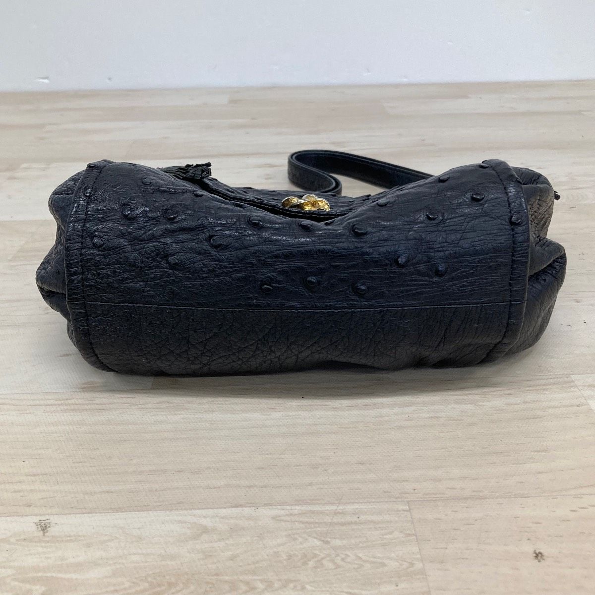 美品 オーストリッチ ショルダーバッグ ブラック 黒 タッセル/フリンジ 