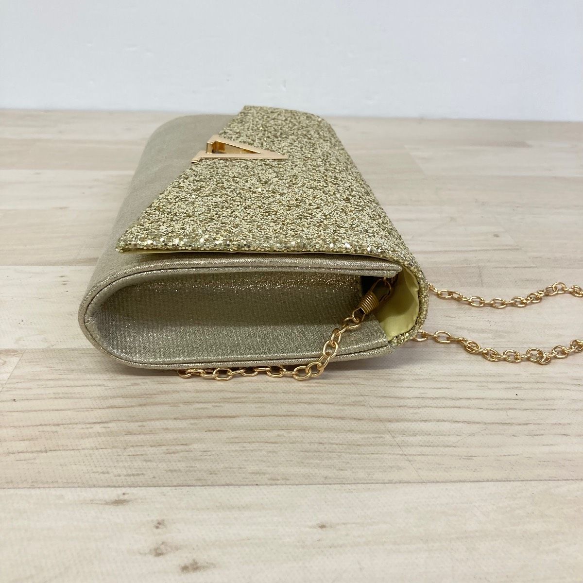極美品 ラメ グリッター チェーン ショルダーバッグ/クラッチバッグ
