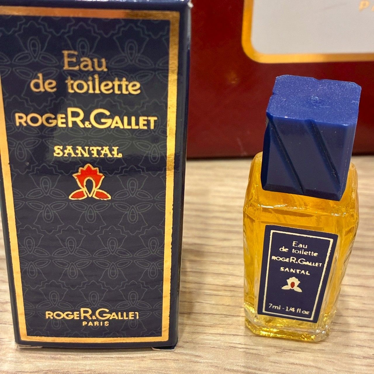 未使用】ROGER&GALLET ロジェ・ガレ ギフトセット 石鹸2個 香水 箱付き