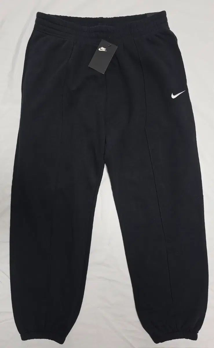 ナイキ エッセンシャル フリース パンツ ブラック L 新 商品