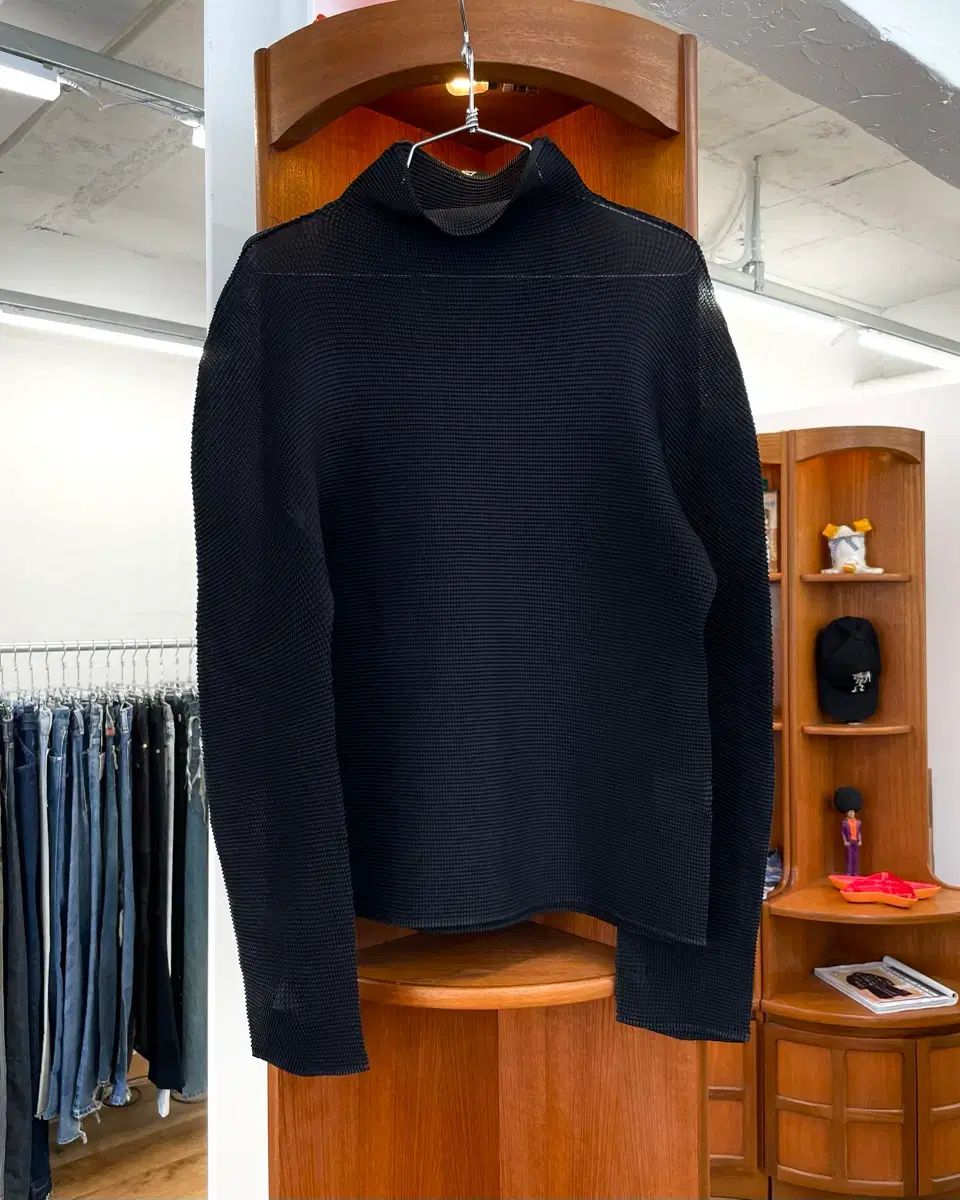 ISSEY MIYAKE イッセイミヤケ me タートルネック トップ