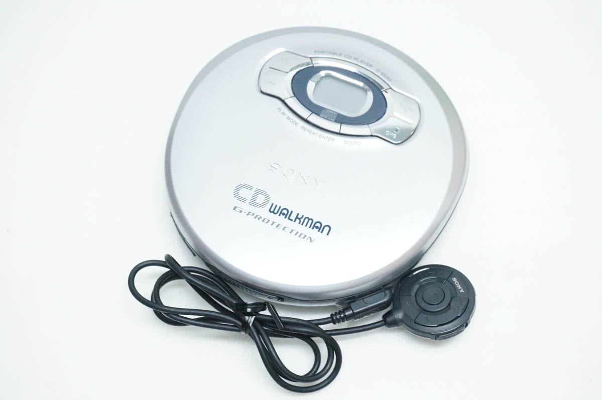 中古】SONYソニー CD WALKMAN ウォークマン D-E660 - メルカリ