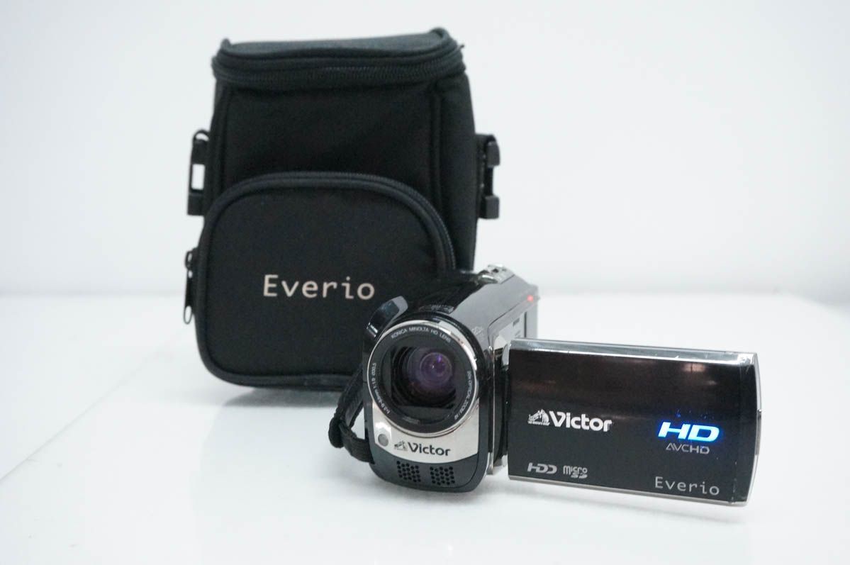 【中古】JVC Victorビクター エブリオEverio フルハイビジョンデジタルビデオカメラ HDDタイプ GZ-HD320-B 120GB
