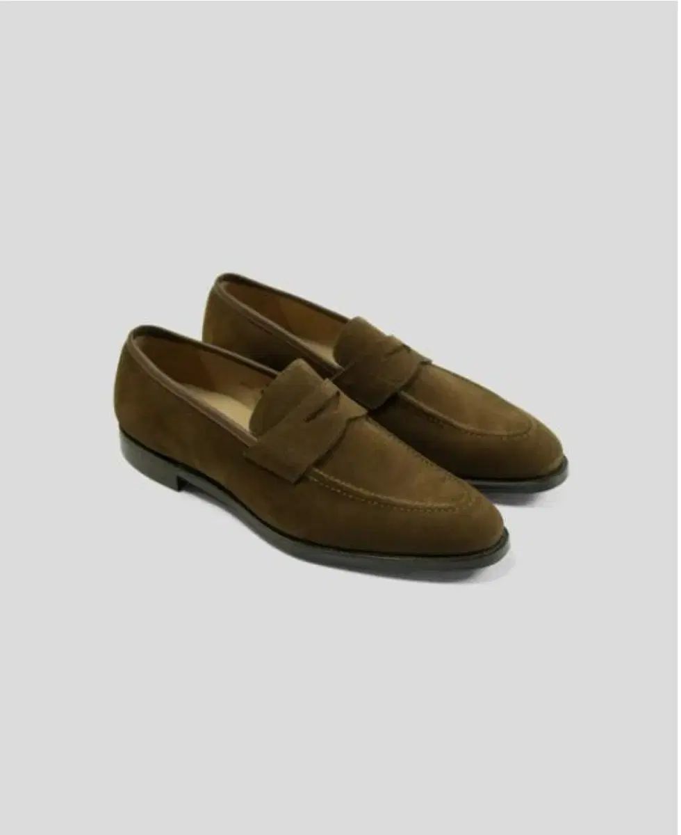クロケットアンドジョーンズ シドニー スウェード 新品