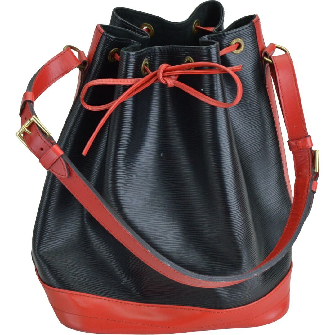 ルイヴィトン LOUIS VUITTON エピ ノエ ショルダーバッグ ワンショルダー ノワール ブラック M44017 ユニセックス F-B6973