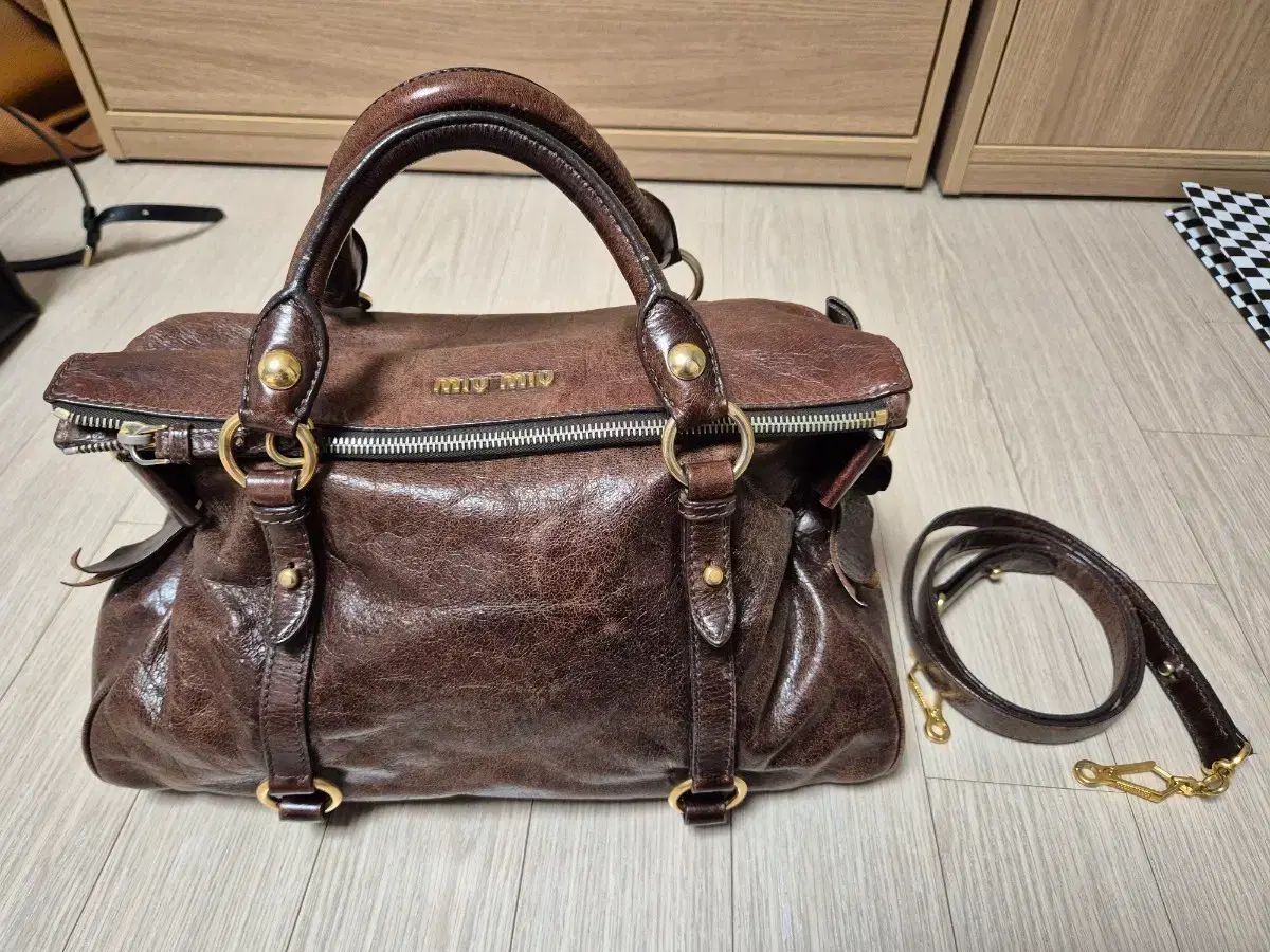 ミュウミュウ リー ボン チュール バッグ (正規品) 51,033円