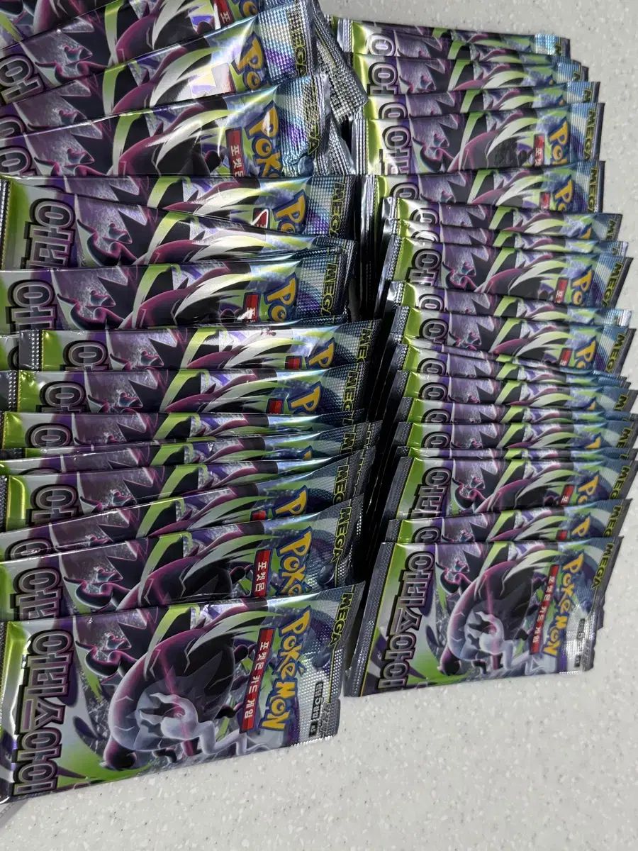 ブラックピタンガ 黒姫 接木苗 前田園芸オリジナル