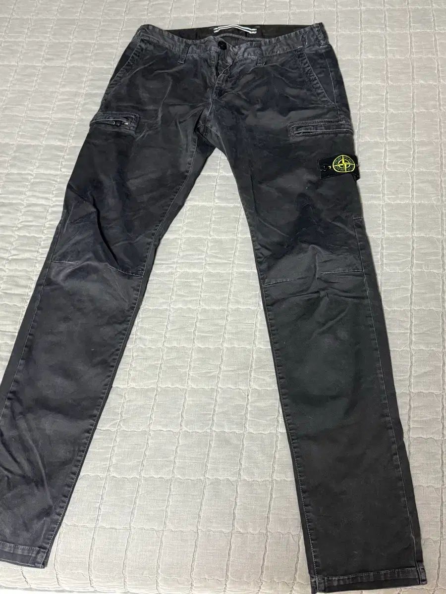 STONE ISLAND ストーンアイランド カーゴ パンツ 32サイズ (S級) 21,363円