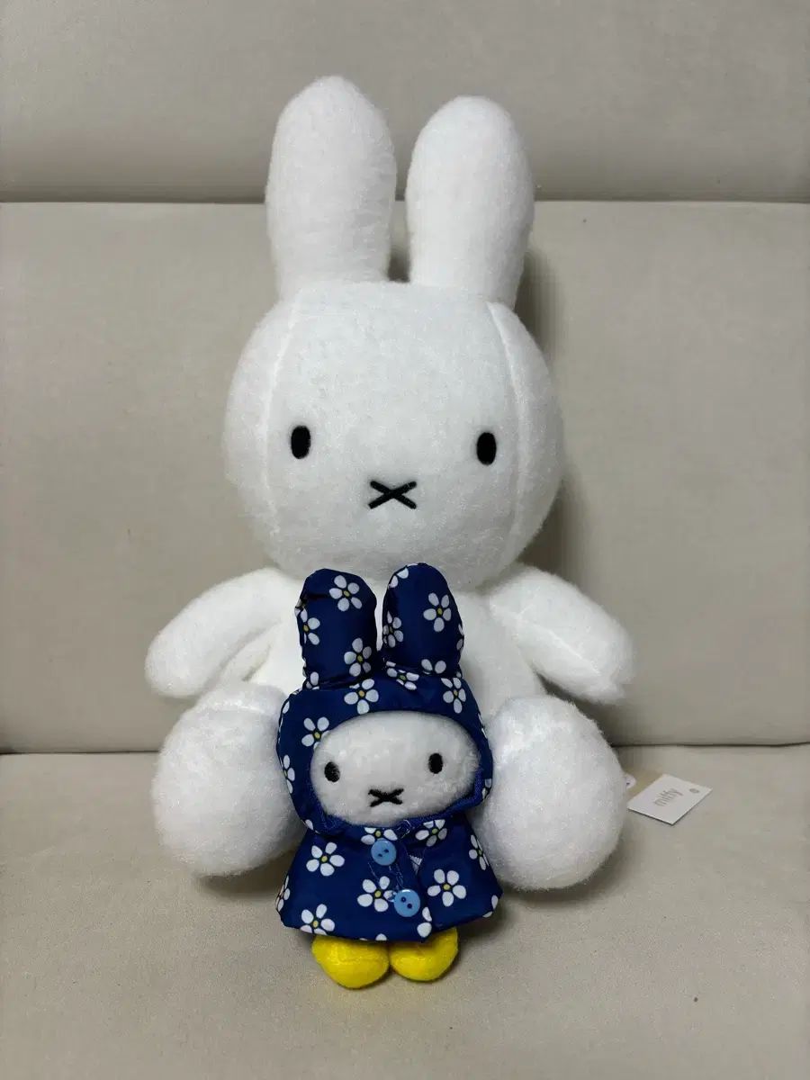 レインコート ミッフィー ぬいぐるみ 雨の日 花柄 miffy カラー 青