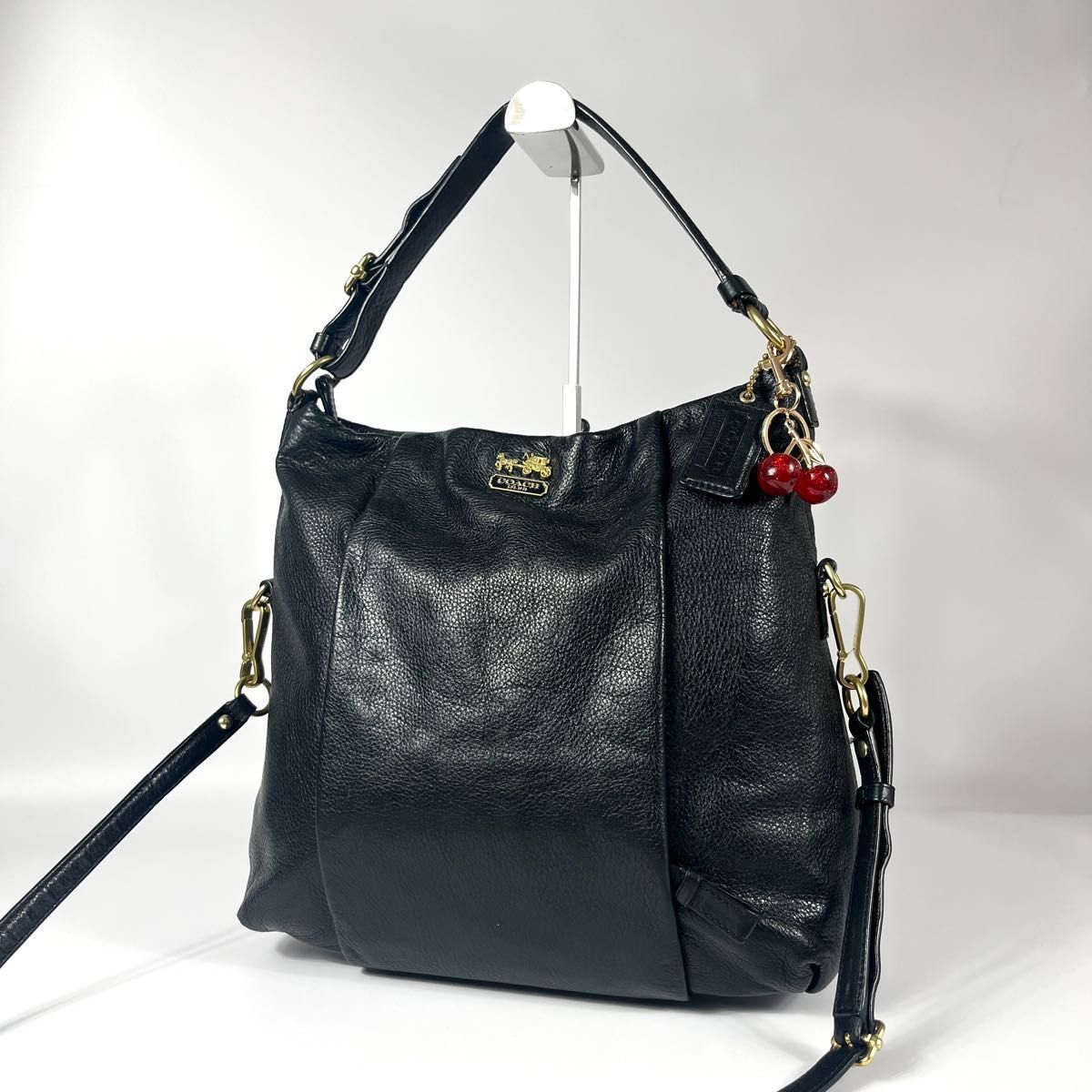 美品 COACH コーチ 2way ショルダーバッグ マディソン レザー イサベル 黒 21762 ワンショルダー 肩掛け