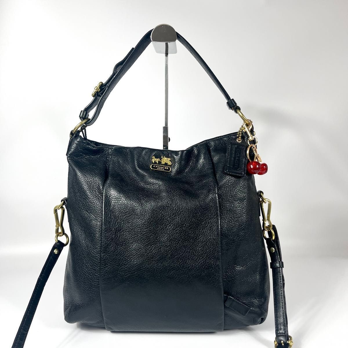 美品 COACH コーチ 2way ショルダーバッグ マディソン レザー イサベル 黒 21762 ワンショルダー 肩掛け