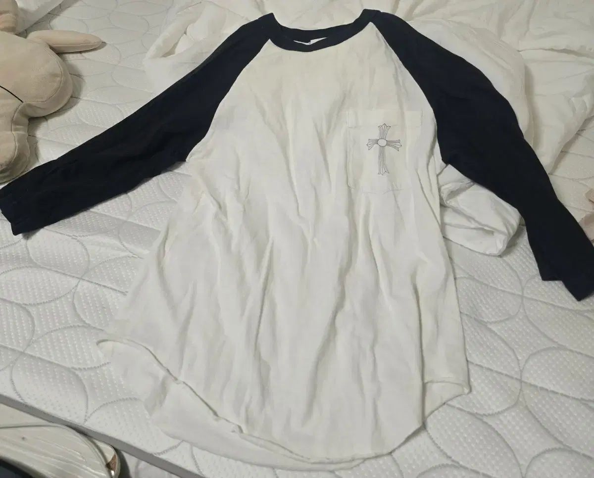 クロムハーツ 正規品 ラグラン ロングスリーブTシャツ 出品