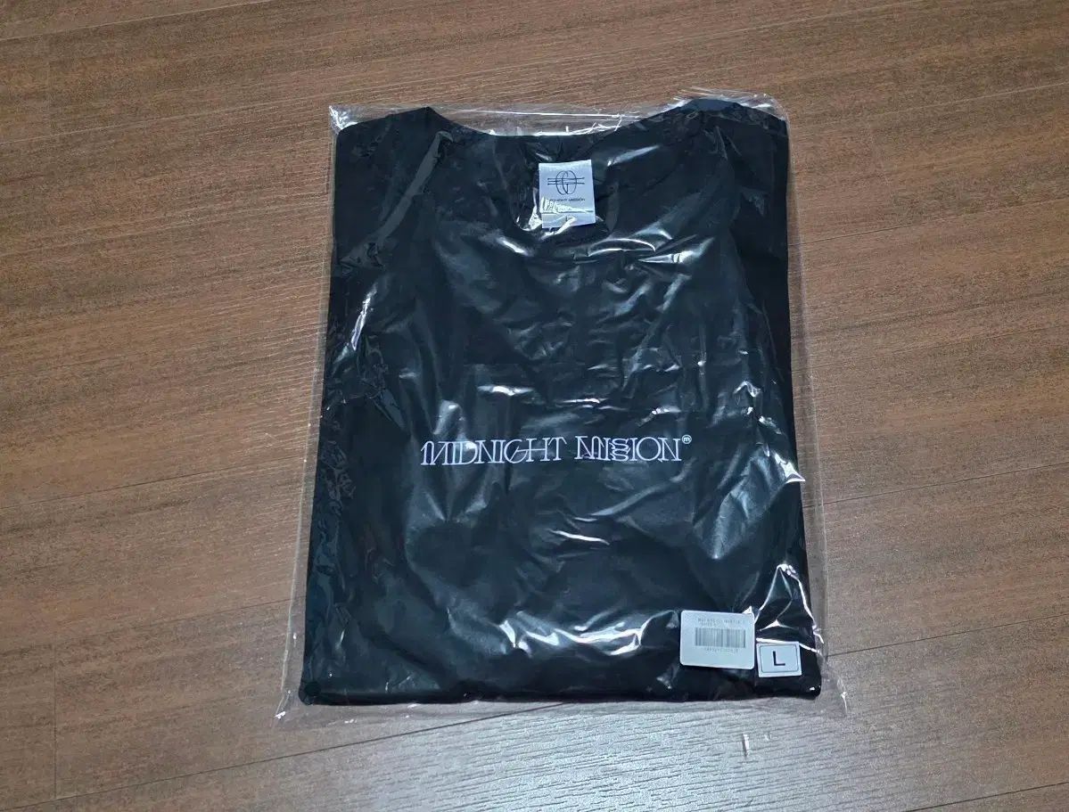星街すいせい 2024 ミドグラ Tシャツ 未開封