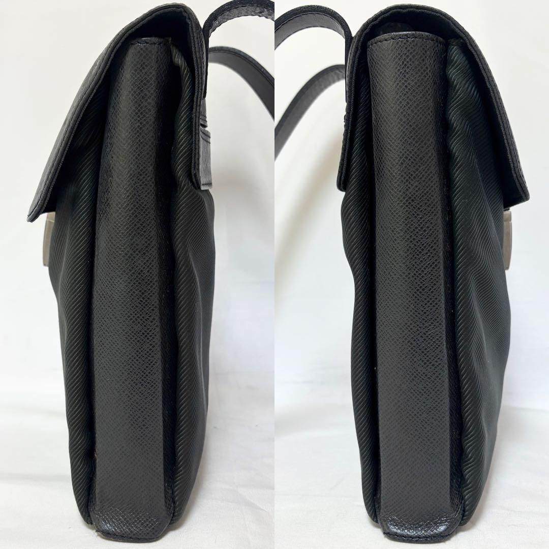 Louis Vuitton ルイヴィトン サラトヴPM ショルダーバッグ タイガ