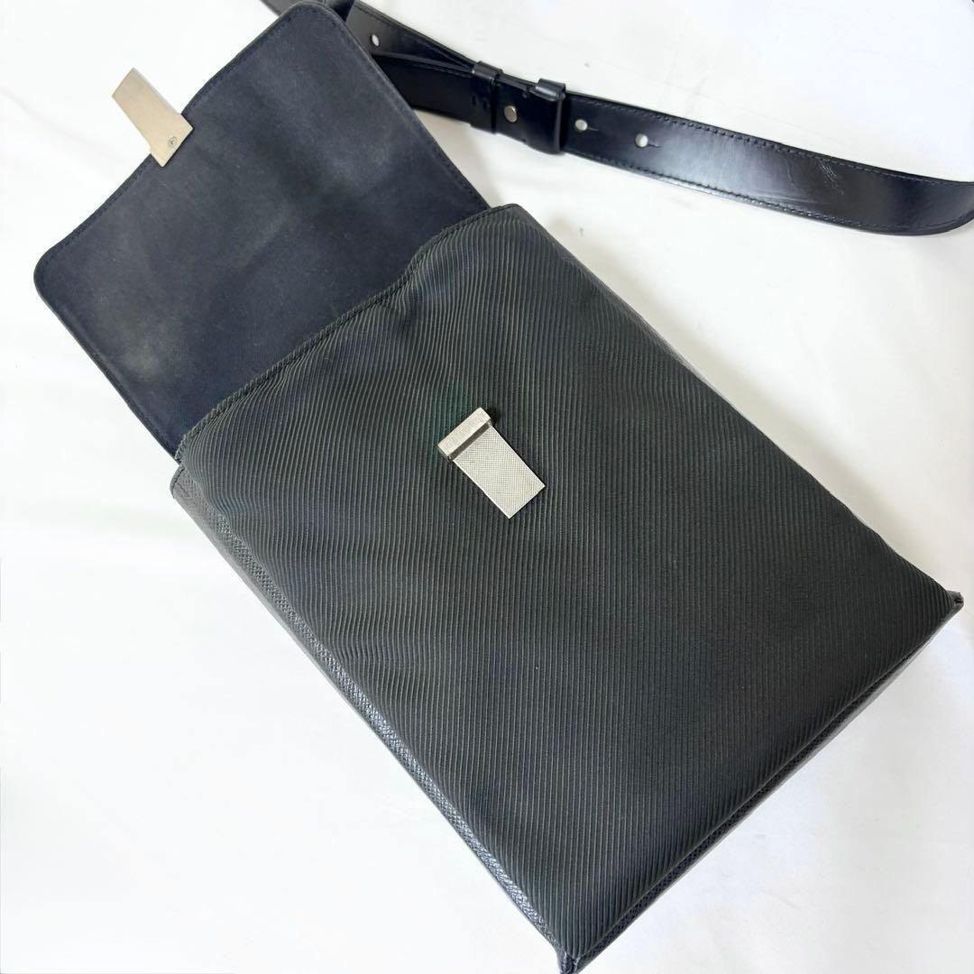 Louis Vuitton ルイヴィトン サラトヴPM ショルダーバッグ タイガ