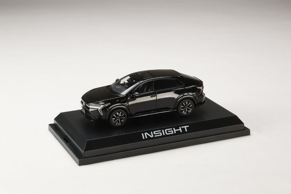 HONDA INSIGHT ミニカー クリスタルブラックパール カラーサンプル 1/43 Honda INSIGHT クリスタルブラック・パール - メルカリ