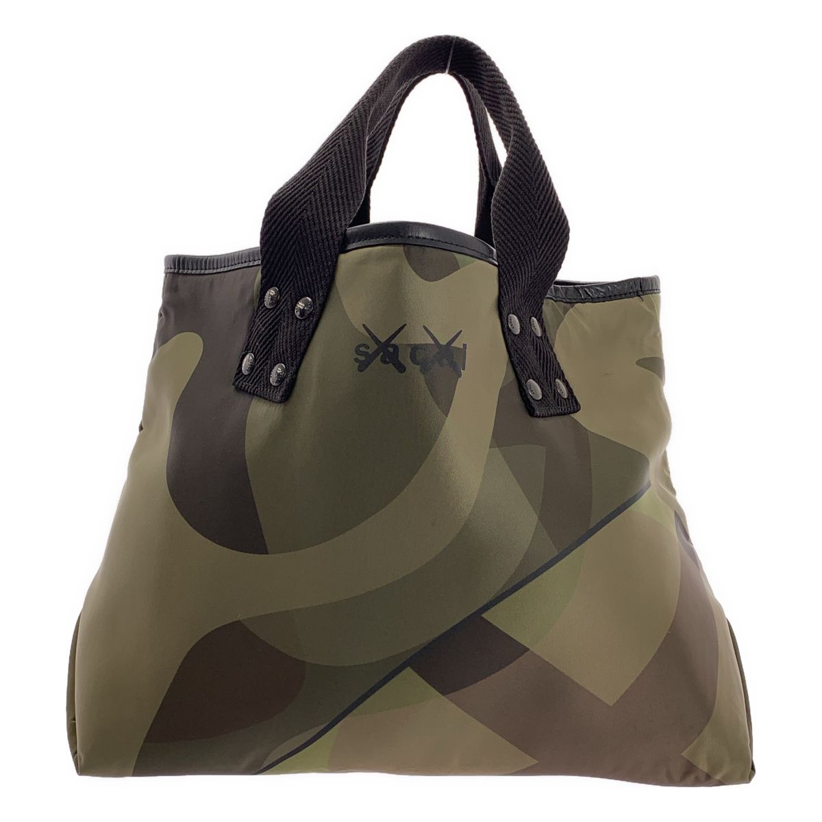 【美品】 sacai / サカイ | 2021AW | × KAWS / カウズ / Tote Medium / カモフラージュ トートバッグ ミディアム | OS | カーキ | レディース
