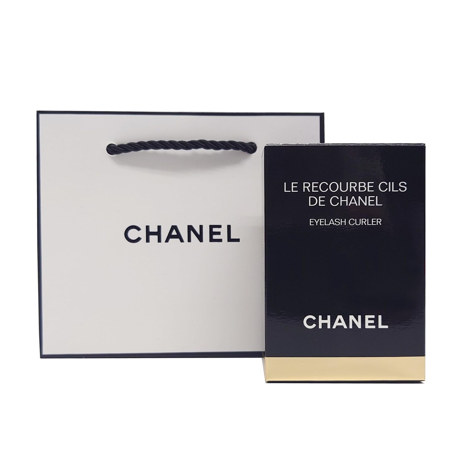 新品 【国内正規品】CHANEL シャネル アイラッシュ カーラー (替えゴム2個入り) ビューラー 化粧品 誕生日 プレゼント ギフト ショッパー付き 新品 【国内正規品】CHANEL シャネル アイラッシュ カーラー (替えゴム2個入り) ビューラー 化粧品 誕生日 プレゼント ギフト ショッパー付き