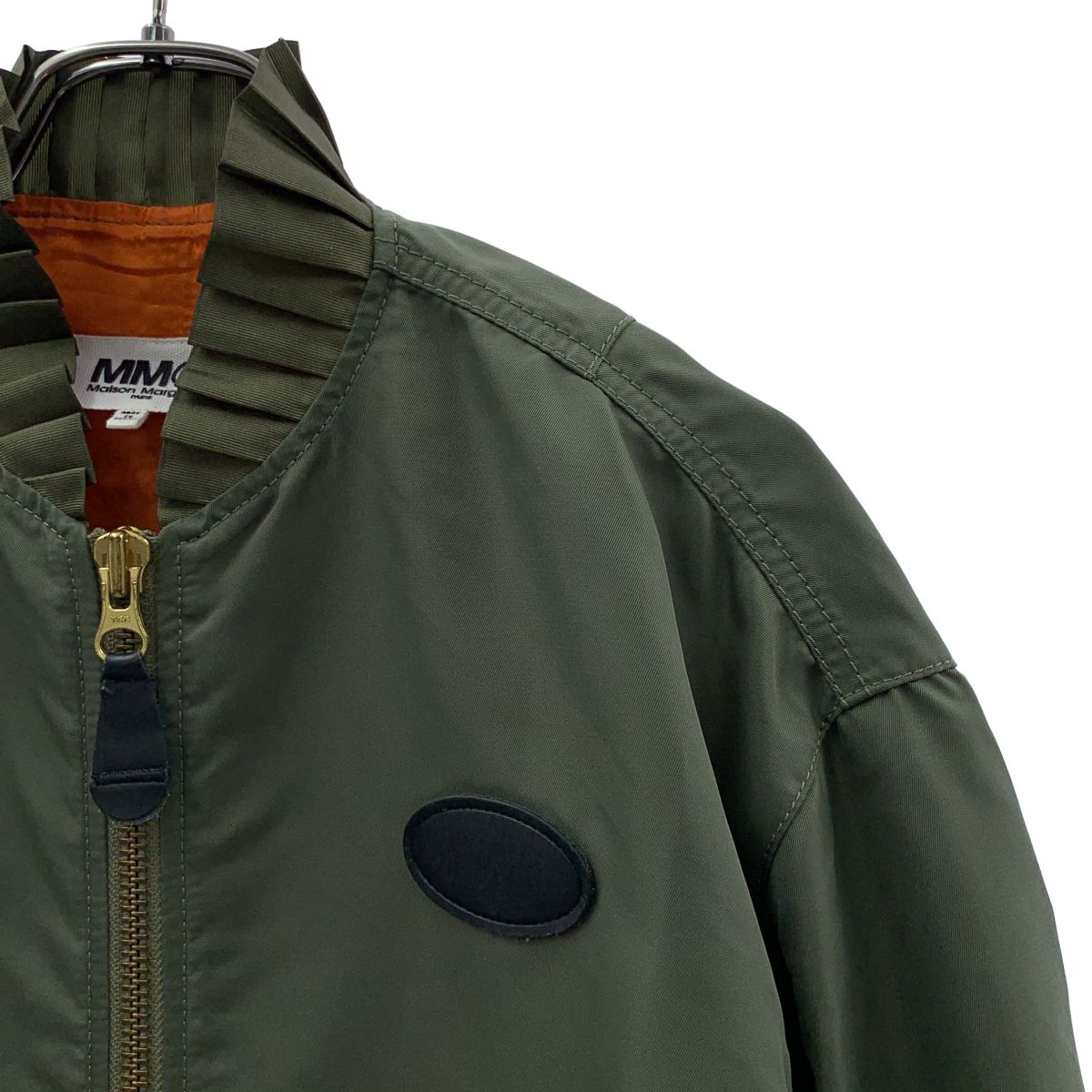 MM6 Maison Margiela / エムエムシックスメゾンマルジェラ | レザーパッチ プリーツ装飾 ミリタリー ブルゾン ジャケット | 36 | カーキ | レディース