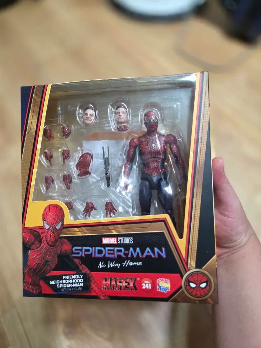正規品 メディコムトイ MAFEX241 「親切な隣人」 スパイダーマン を出品