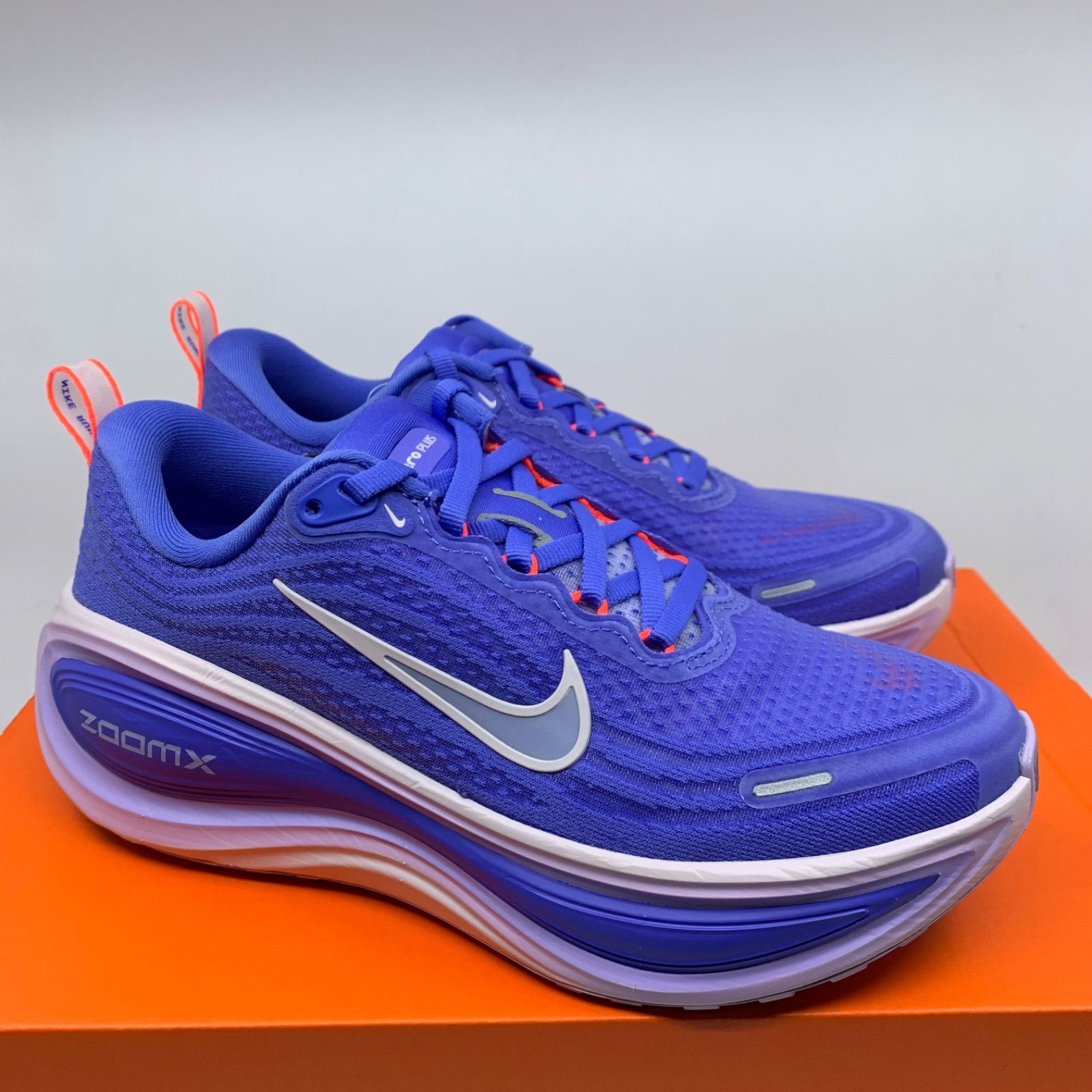 ナイキ ボメロ プラス W NIKE VOMERO PLUS ランニング シューズ
